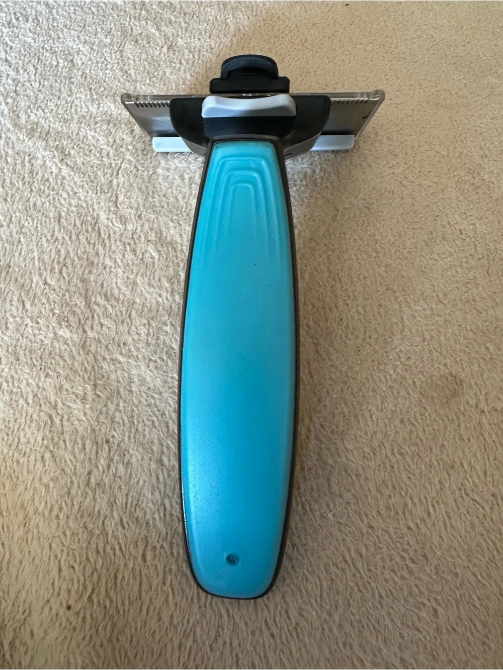 PET ZEN Pro Pet Shedding Tool for Dogs & Cats Dual Edge, Fur Ejection Button NIP